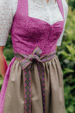 Dirndl kurz