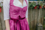 Dirndl kurz