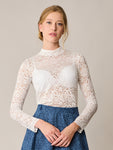 Spitzenbluse / Ivory